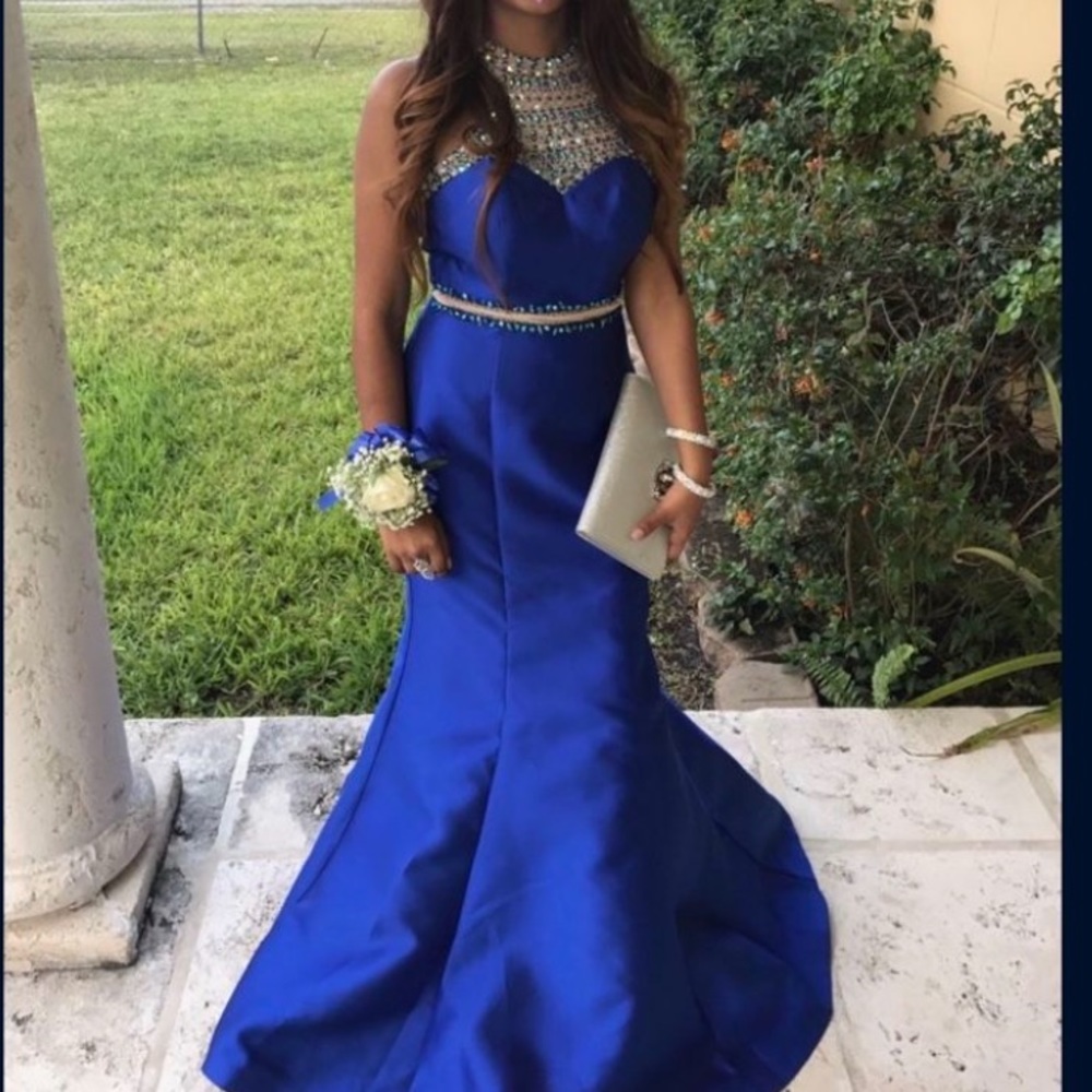 Beautiful prom dress